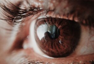 Sinais e sintomas nos olhos que revelam glicose alta no sangue