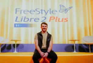 Tom Bueno participa de evento de lançamento do FreeStyle Libre 2 Plus em São Paulo (SP)