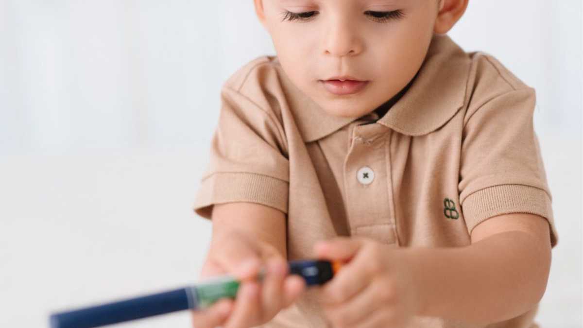 Hora da formiguinha: Pais transformam o tratamento de diabetes em momento positivo