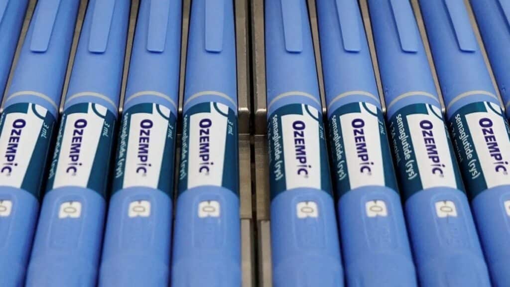 Imagem mostra canetas de Ozempic na fábrica da Novo Nordisk.