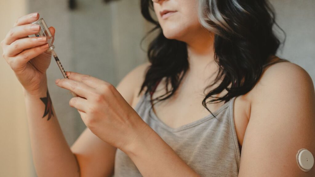 Você tem diabetes e aplicou a insulina errada? Saiba o que fazer e quando procurar ajuda insulina e diabetes