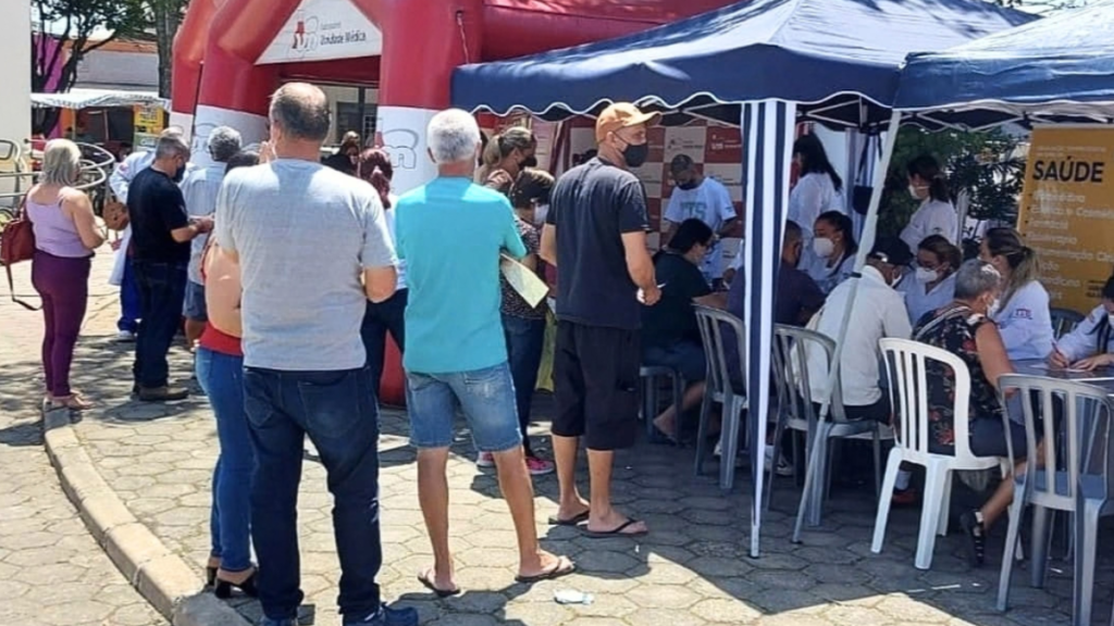 AJD completa 20 anos de atuação na defesa dos direitos de pessoas com diabetes em Jacareí Pessoas com diabetes em atendimento de saúde