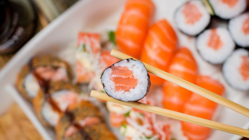 5 escolhas no restaurante japonês que podem ajudar no controle da glicemia 1 glicemia comida japonesa